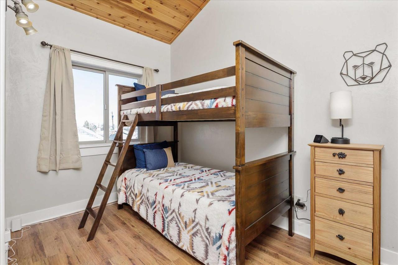Modern Red Lodge Cabin - Walk To Broadway Ave 외부 사진